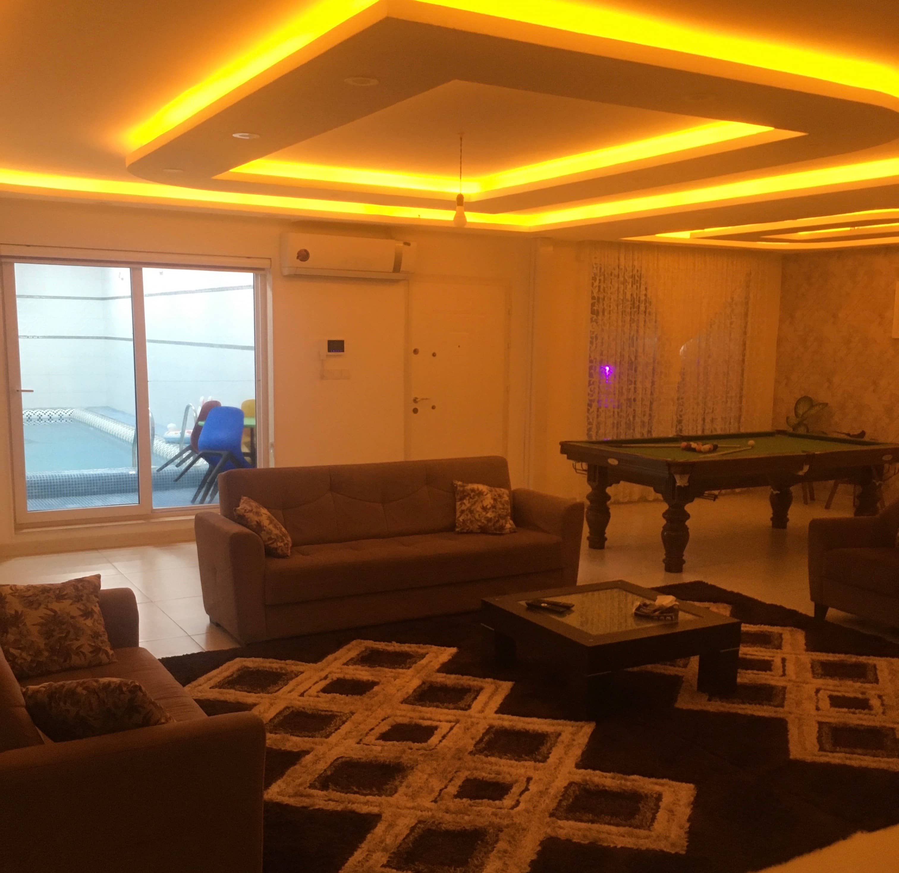 اجاره ویلا استخرسرپوشیده آبگرم در غازیان - بندرانزلی