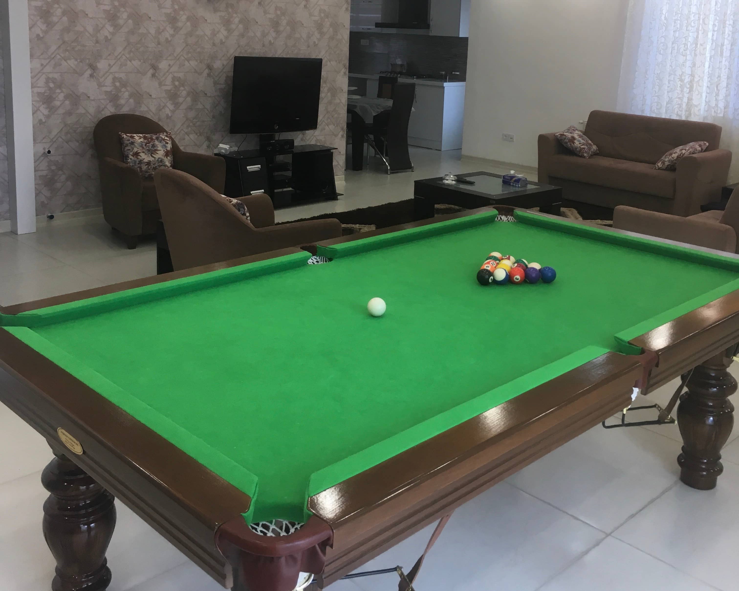 اجاره ویلا استخرسرپوشیده آبگرم در غازیان - بندرانزلی