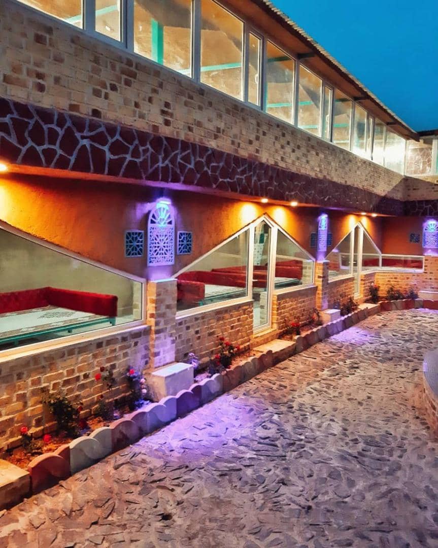 اجاره روزانه سوئیت سنتی سه تخته در قلعه نو اراک - نسیم