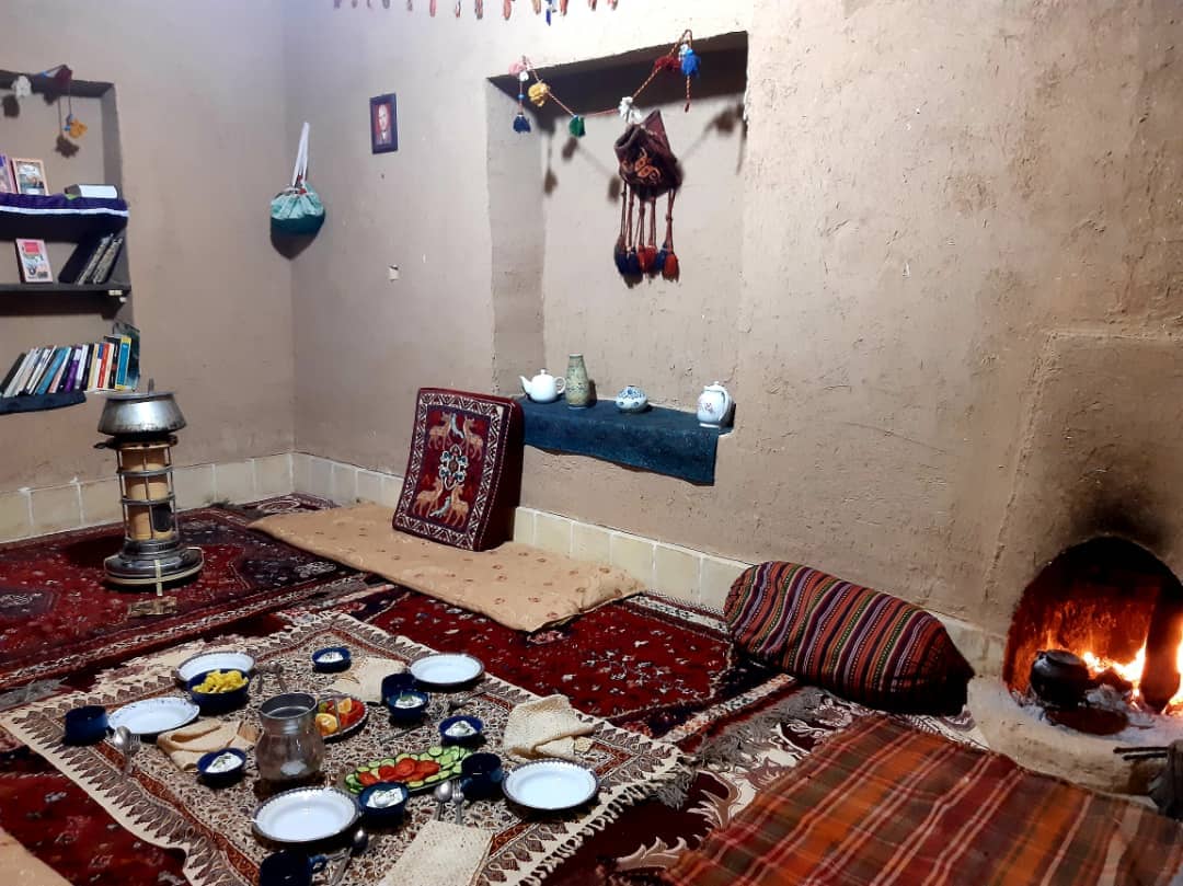 اجاره اتاق سنتی در پاسارگاد - ماهزاده