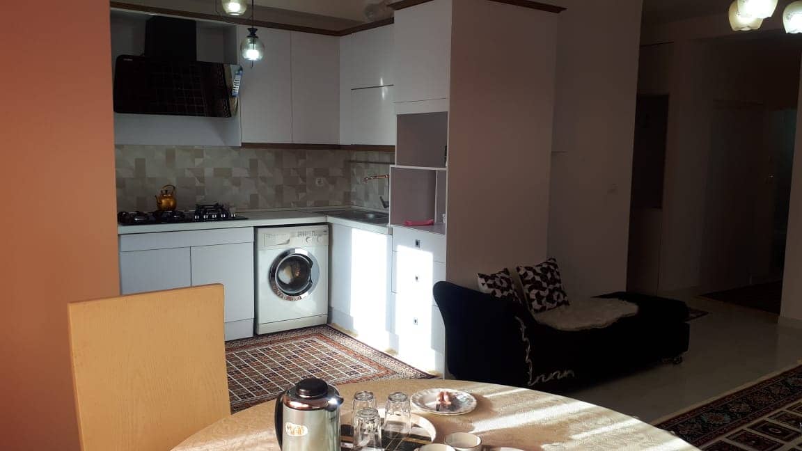 اجاره آپارتمان مبله در ادب شمالی پرند - واحد 8