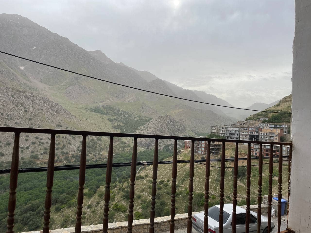 اجاره آپارتمان یک خوابه 70 متری در اورامان تخت-طبقه اول