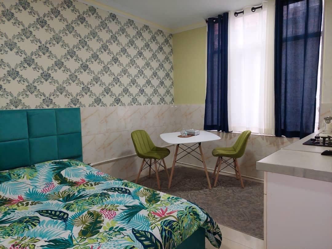 اجاره سوئیت آپارتمان مبله در آزادی - مرکز شهر تهران