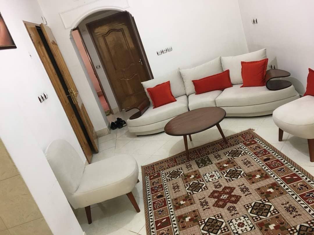 اجاره آپارتمان مبله در چهار باغ خواجو اصفهان - واحد 2