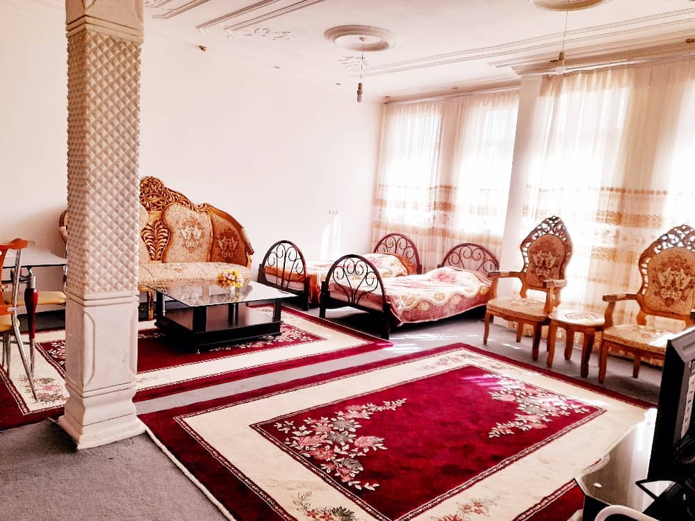 اجاره آپارتمان مبله در ماکو آذربایجان-یک خوابه طبقه ی اول