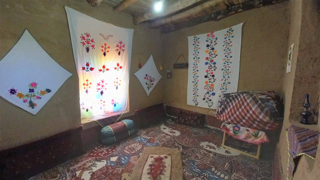 اجاره بومگردی سنتی در روستا ارزنه - باخرز