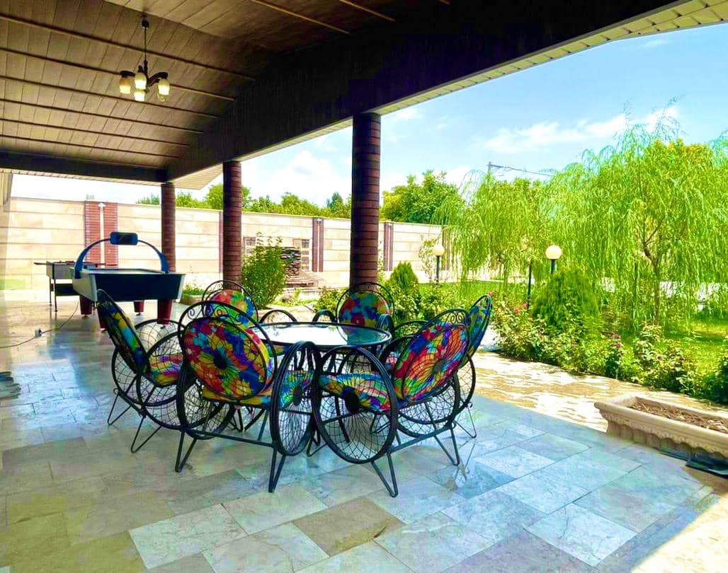 اجاره ویلا استخر سرپوشیده آب گرم  و جکوزی در کردان