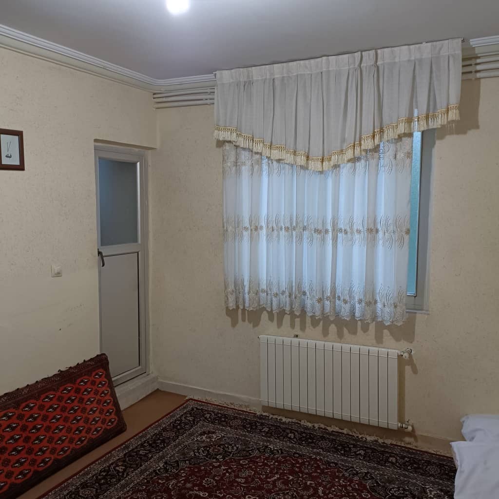 اجاره سوئیت در روستای زرآباد معلم کلایه - 25 متری طبقه اول
