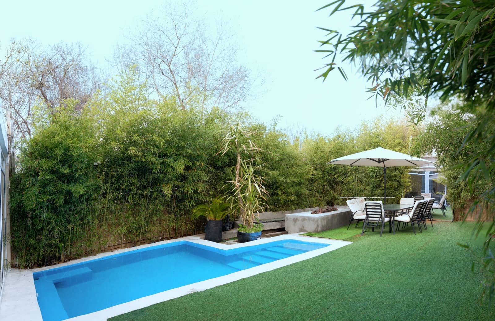 اجاره ویلا استخر روباز در بلوار چمران شیراز