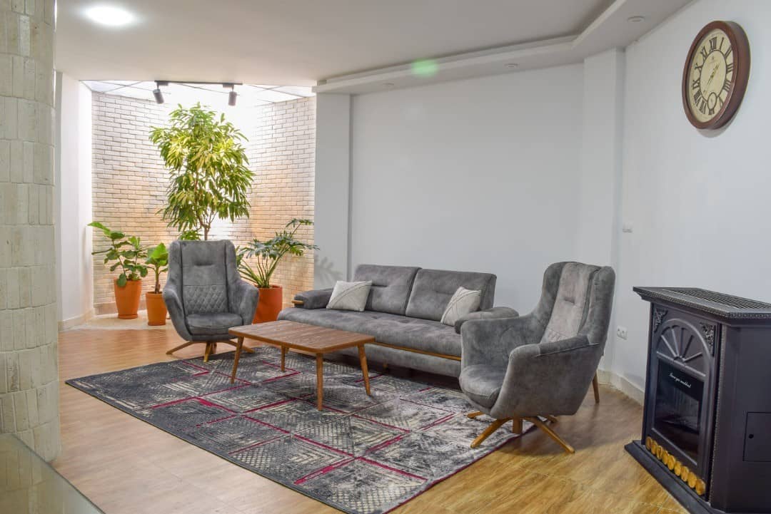 اجاره ویلا استخر سرپوشیده آبگرم در شانگهای پرده