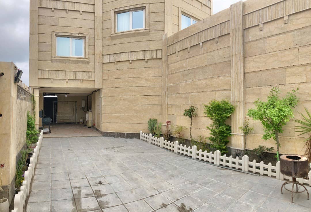 اجاره ویلا استخر سرپوشیده آبگرم در شانگهای پرده