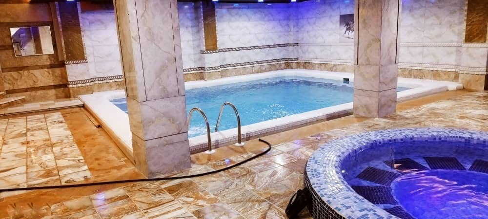 اجاره ویلا استخر آبگرم سرپوشیده در روستا یالبندان کلارآباد