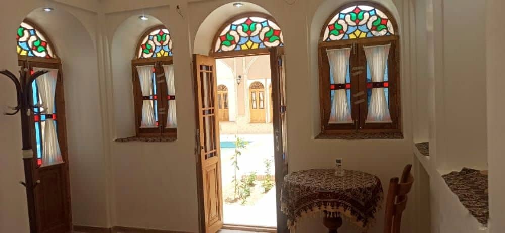 اجاره اقامتگاه بوم گردی سنتی در اردستان - 4 تخته