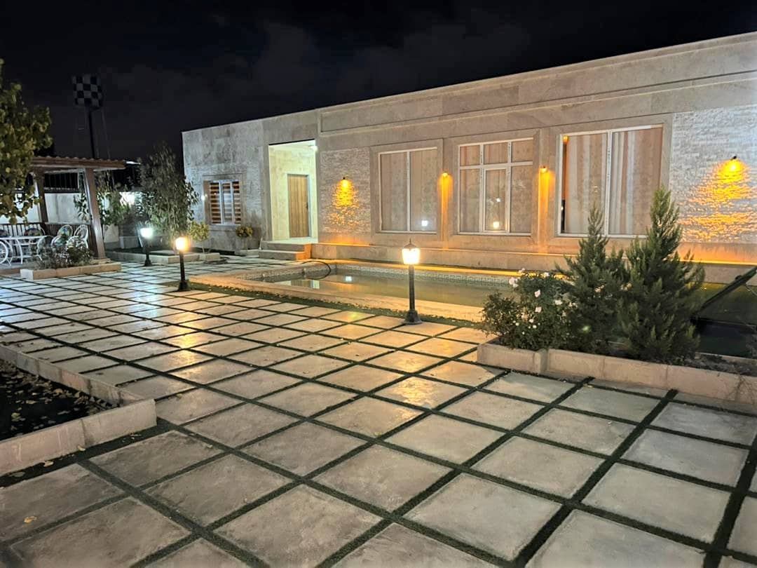 اجاره ویلا 2 خواب با استخرروباز آبگرم در کردان