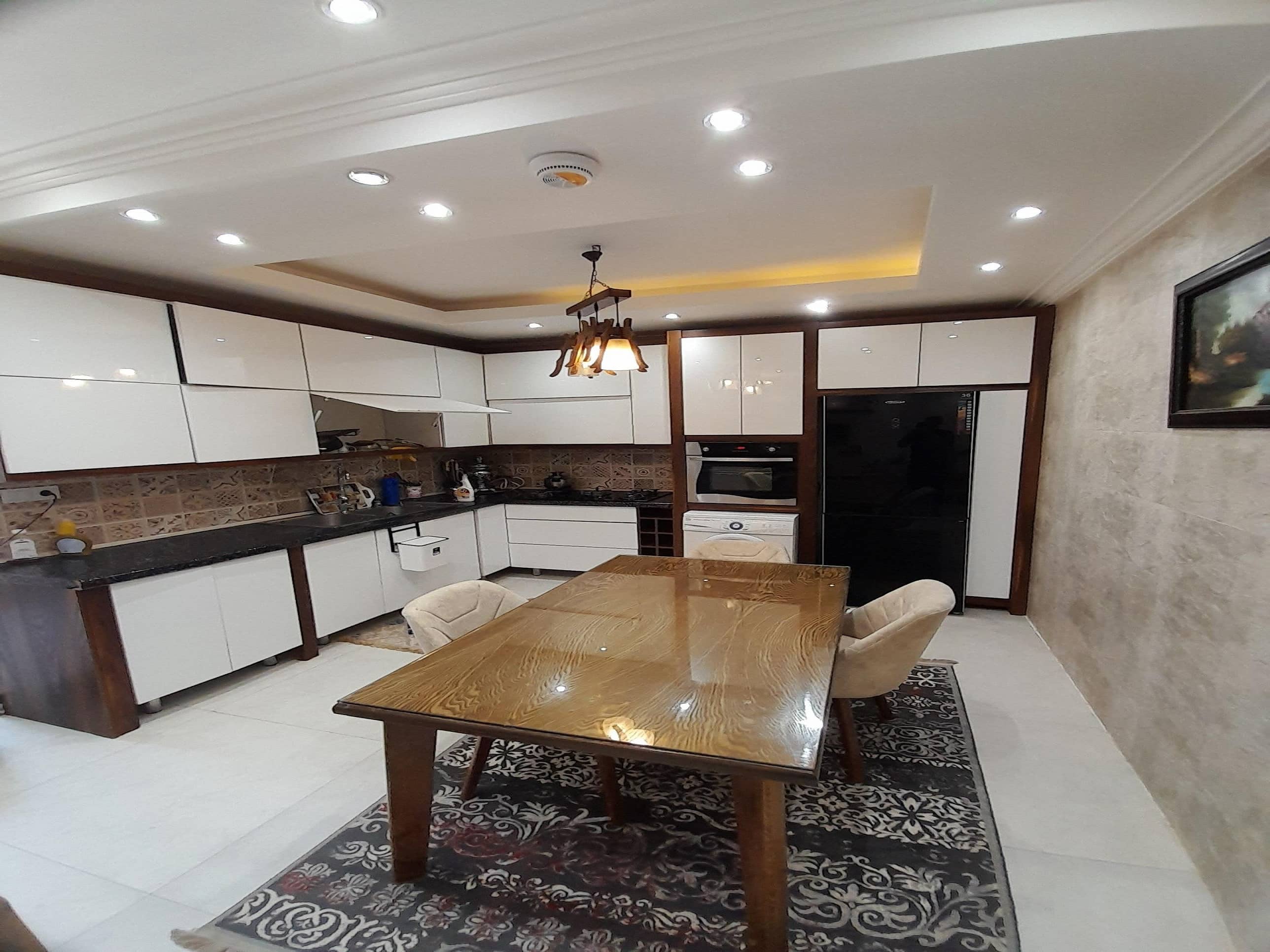 ویلا استخردار چهارخواب شهرکی