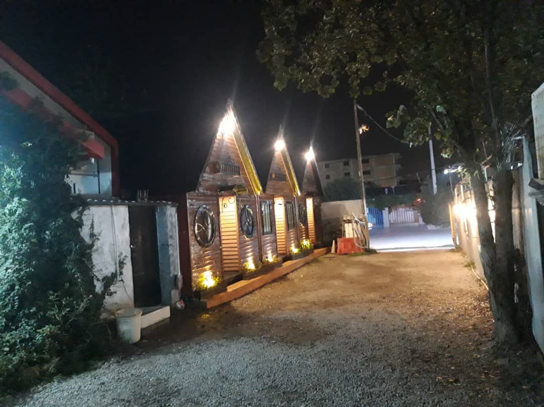 کلبه نزدیک ساحل در بابلسر