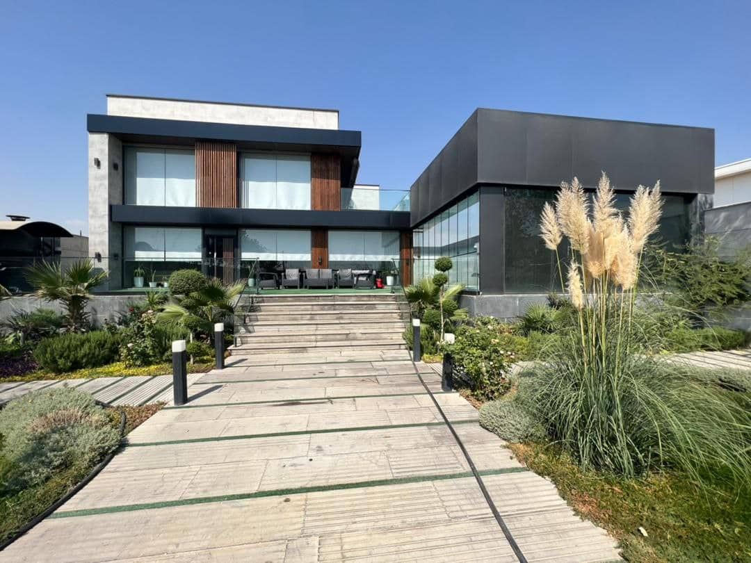 اجاره ویلا با استخر سرپوشیده در کردان