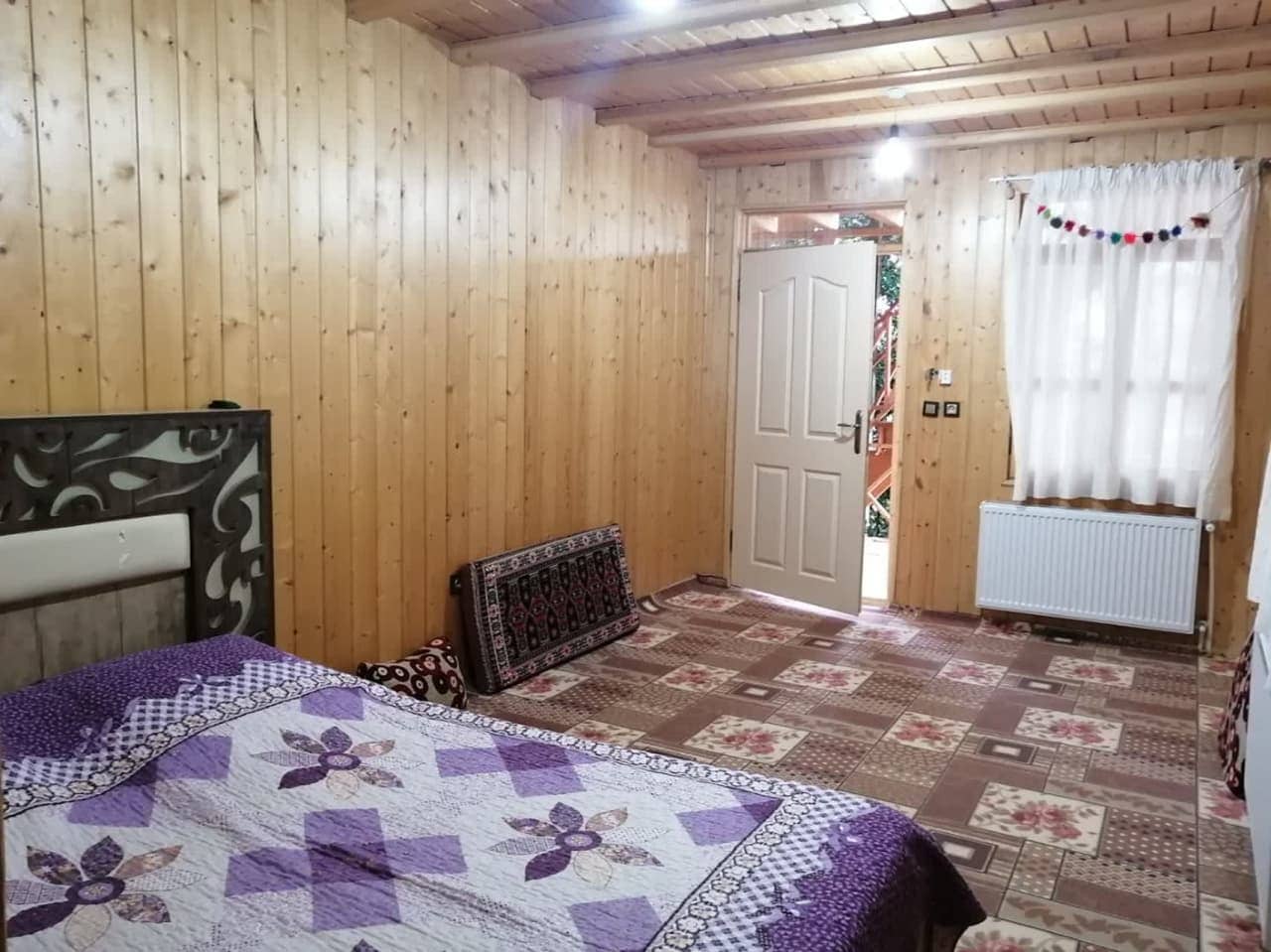 اجاره کلبه چوبی در سورا پشت تالش - توت فرنگی