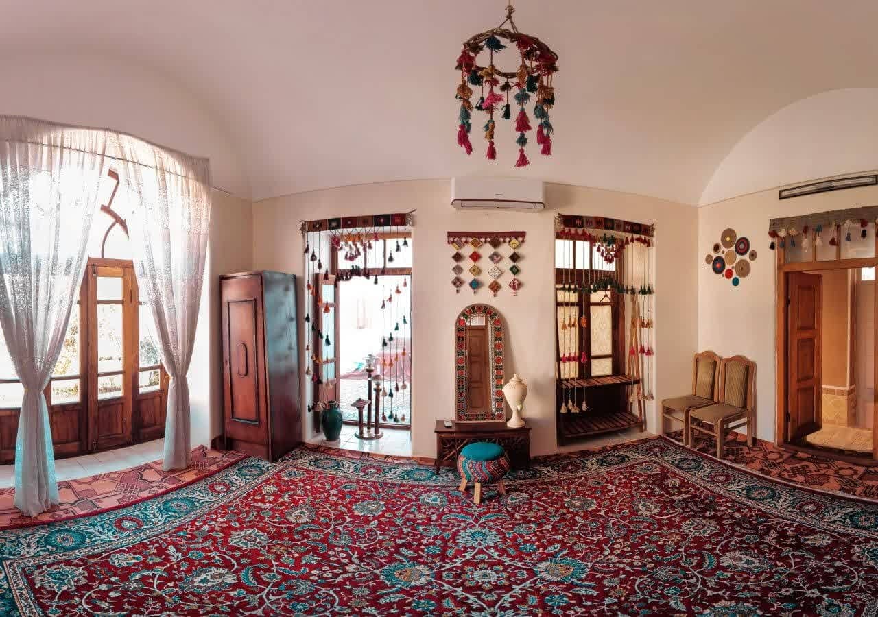 اجاره بومگردی سنتی در تفت - 19متر