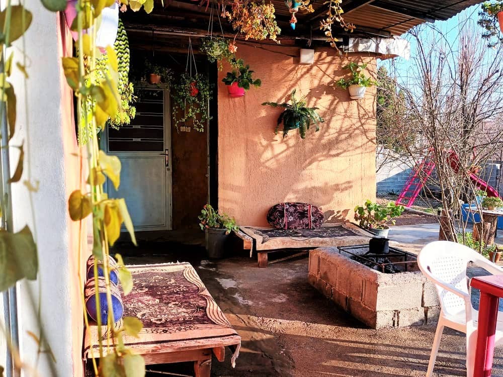 اجاره ویلا باغ استخرروباز در هماشهر - سپیدان