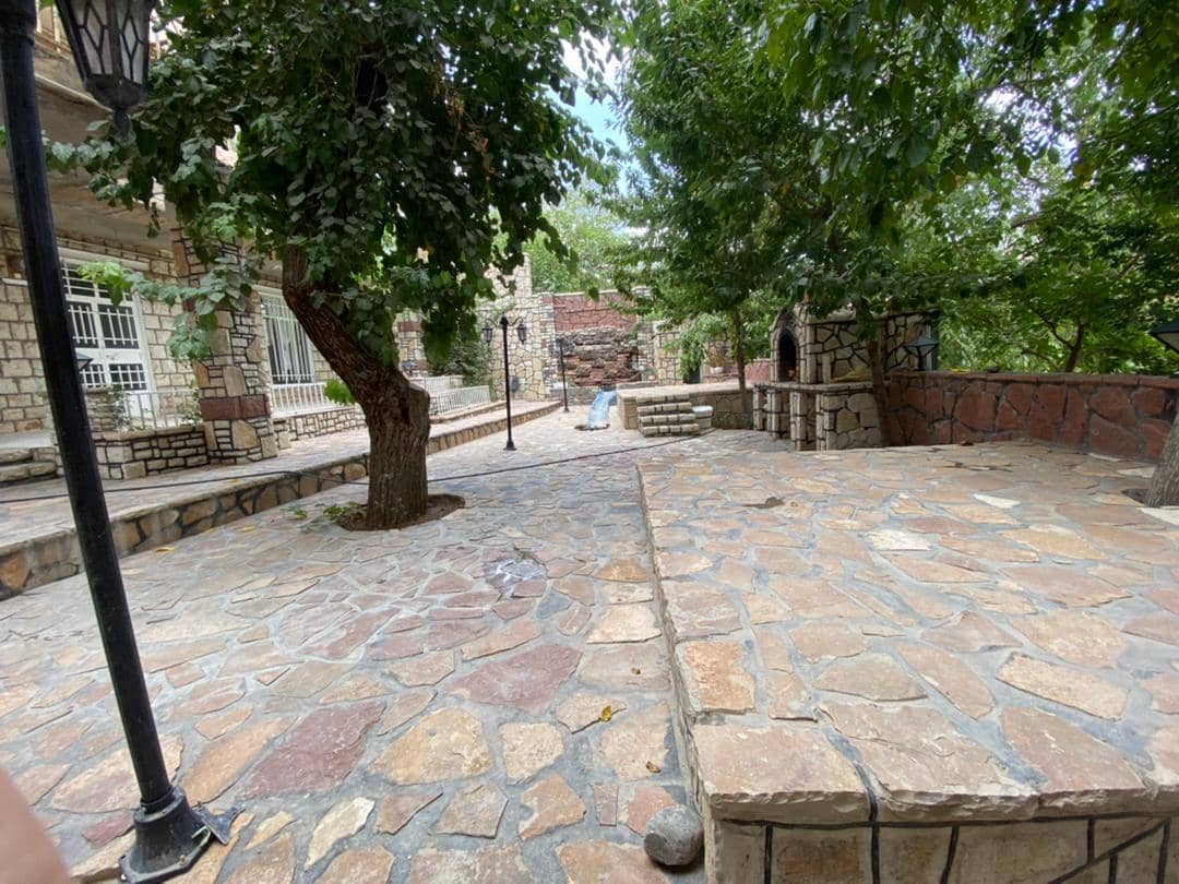 اجاره ویلا دو خواب در پاوه - نسمه