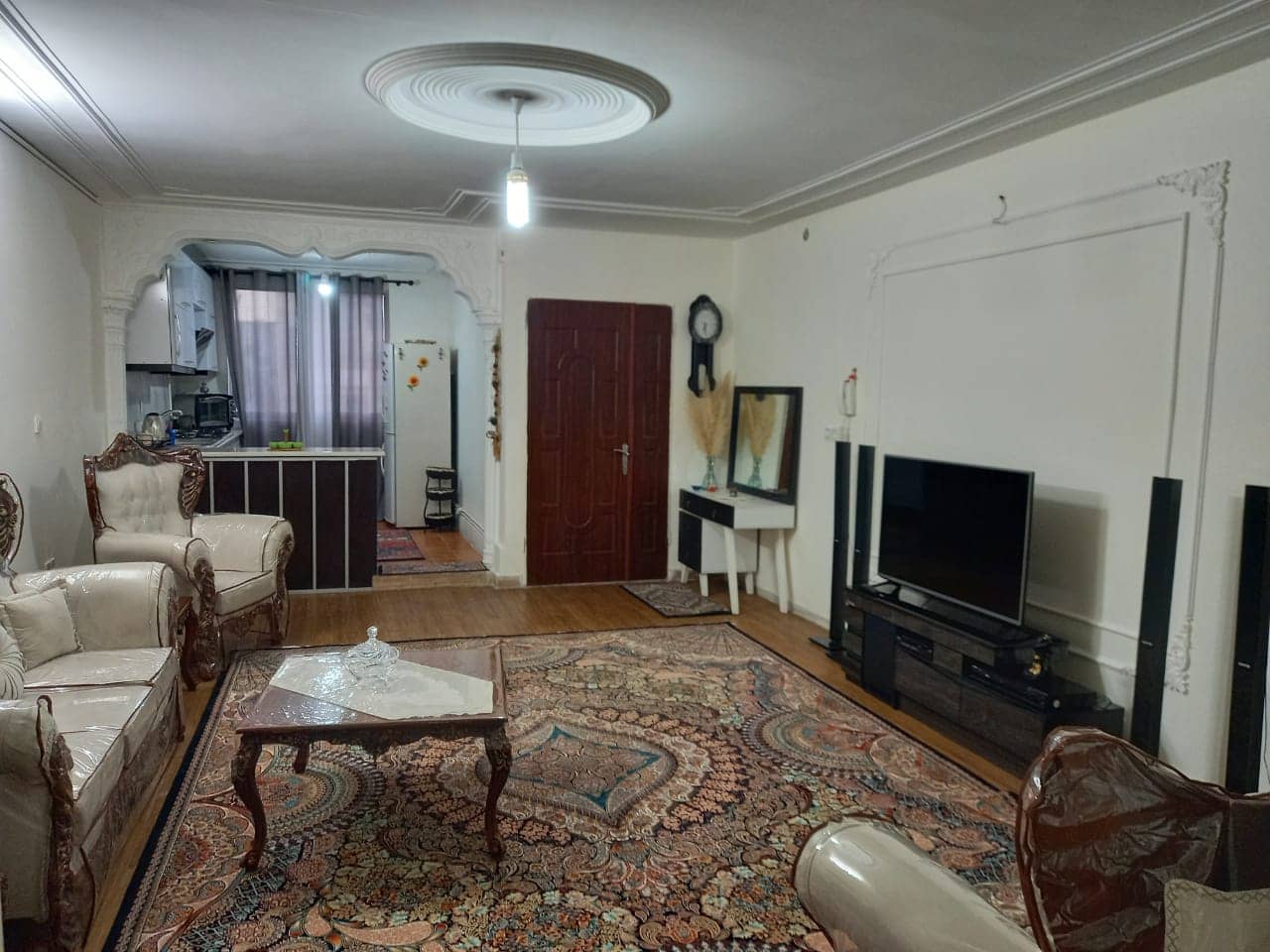 اجاره منزل مبله در دانش آموز - دوخوابه طبقه دوم