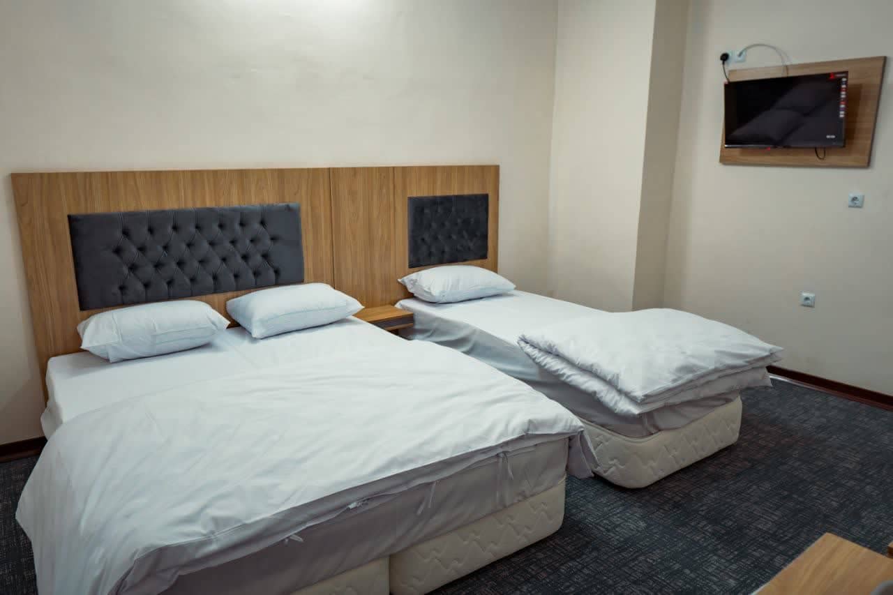 اجاره مهمانپذیر سه تخته در قم