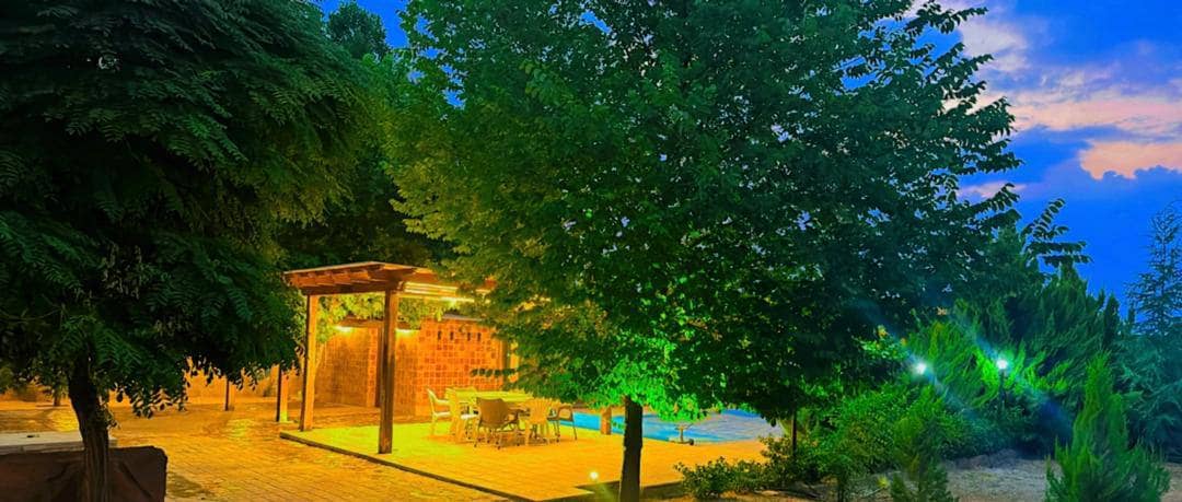 اجاره ویلا استخر دار در روستا چوراب قلندری - خان زنیان