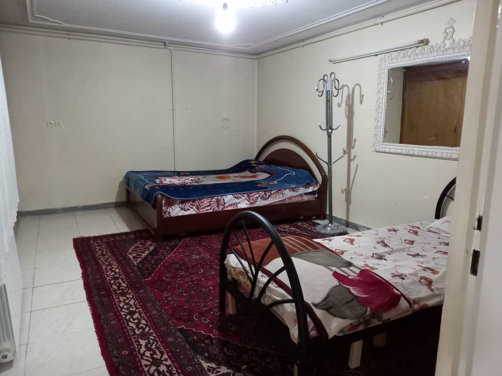اجاره منزل مبله دو خواب همدان - همکف