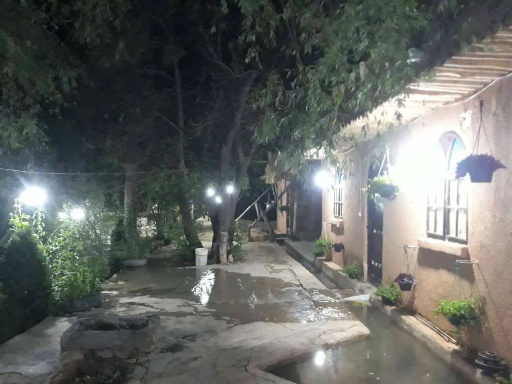 اجاره بومگردی سنتی در بهشت مکان کهکران - 18متر