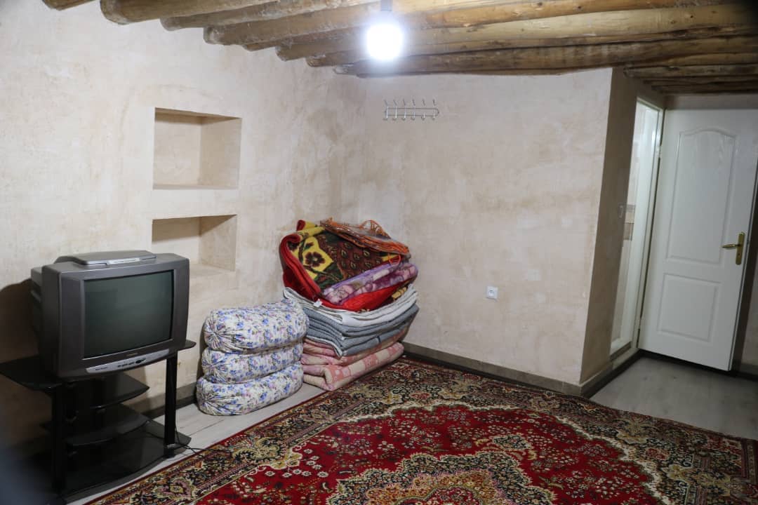 اجاره سوئیت کوهستانی در روستای شلماش سردشت - طبقه اول