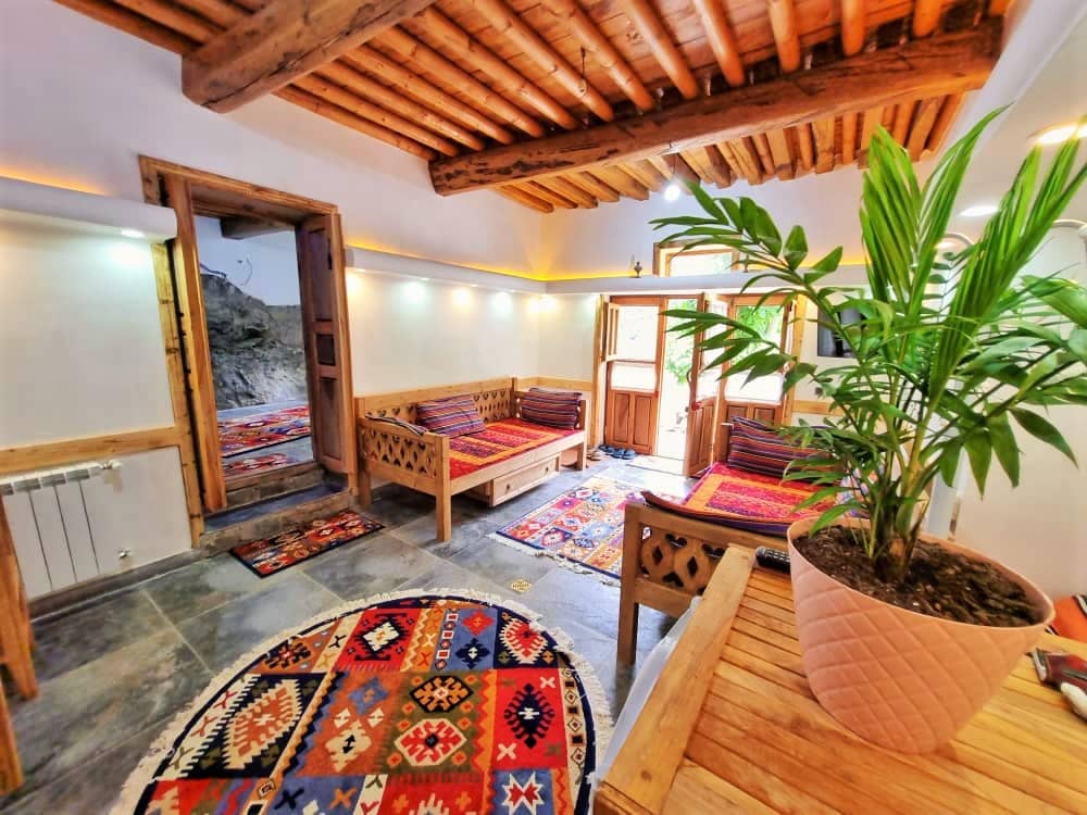 اجاره سوئیت صخره ای سنتی جکوزی دار در ماسوله - لاسه سر