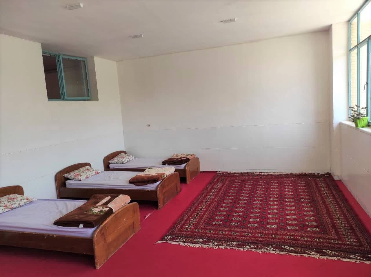 اجاره اتاق سه تخته در شهر ونک سمیرم