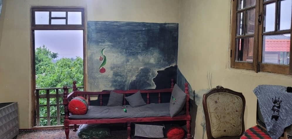 اجاره اتاق سنتی در روستا بالا جاده - فردینه ماه