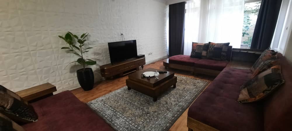 اجاره آپارتمان دو خوابه در علامه طباطبایی غرب تهران - زیر همکف