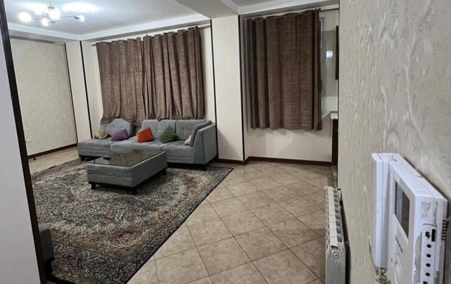 اجاره آپارتمان در میدان کوثر - طبقه دوم