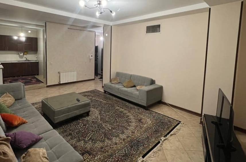 اجاره آپارتمان در میدان کوثر - طبقه دوم