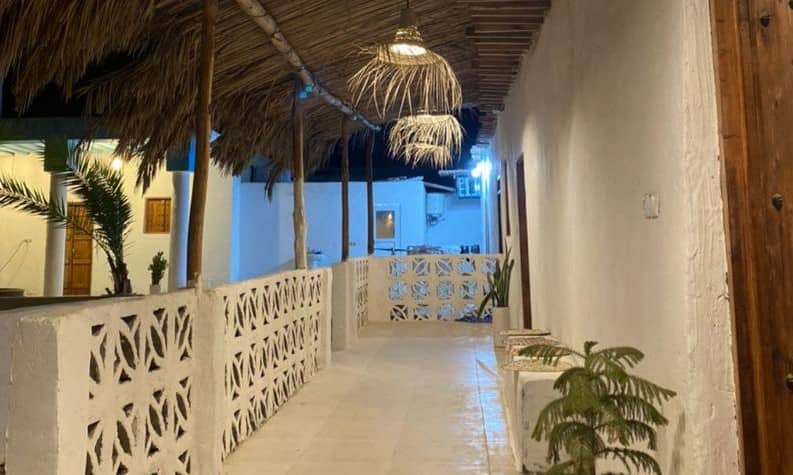 اجاره اتاق دوتخته نزدیک ساحل در سهیلی - دریا