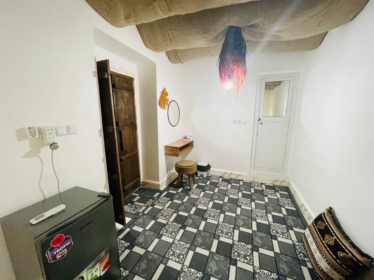 اجاره اتاق نزدیک ساحل در روستای سهیلی - جزیره