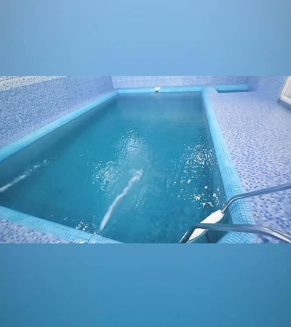 اجاره ویلا استخر آبگرم در محمود آباد