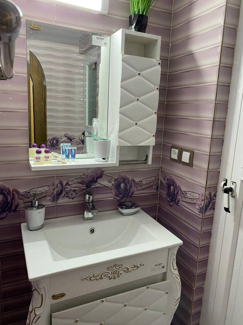 اجاره آپارتمان مبله در باغ بهادران - رویال