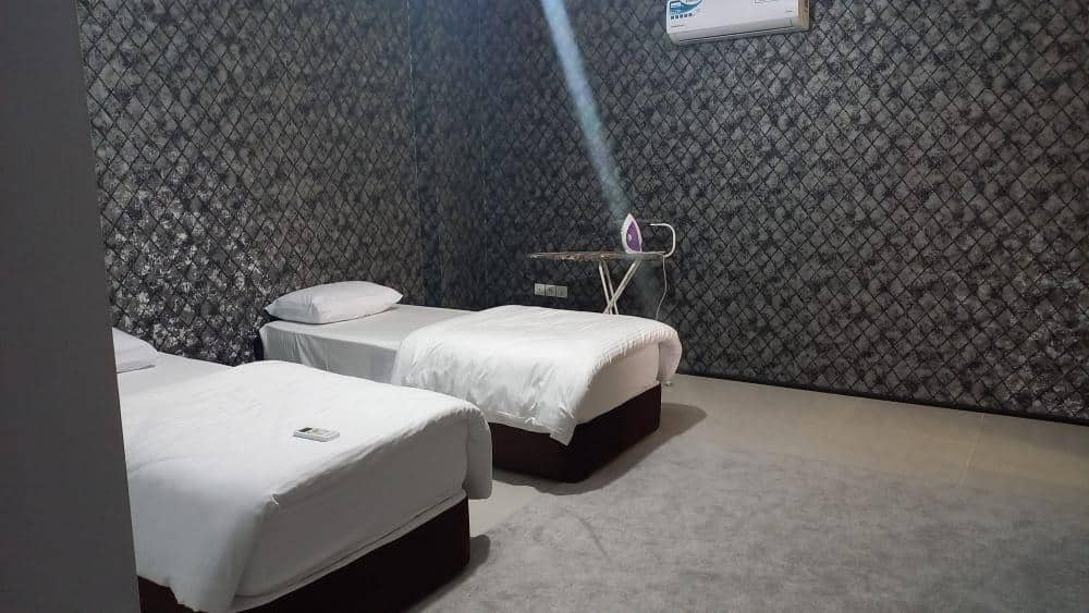 اجاره هتل آپارتمان دوخوابه در خیابان ساحلی عسلویه