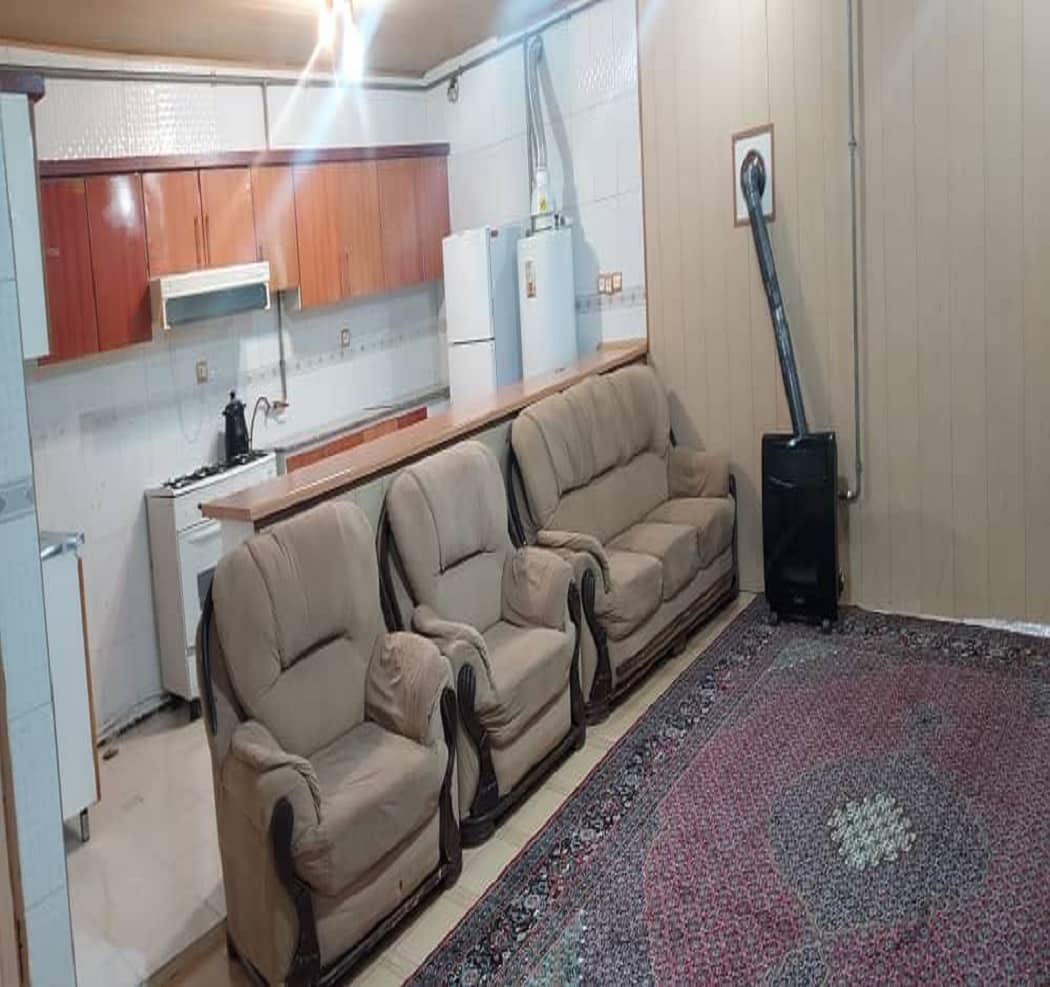 اجاره منزل ویلایی  یک خوابه در روستای دشه پاوه - طبقه اول