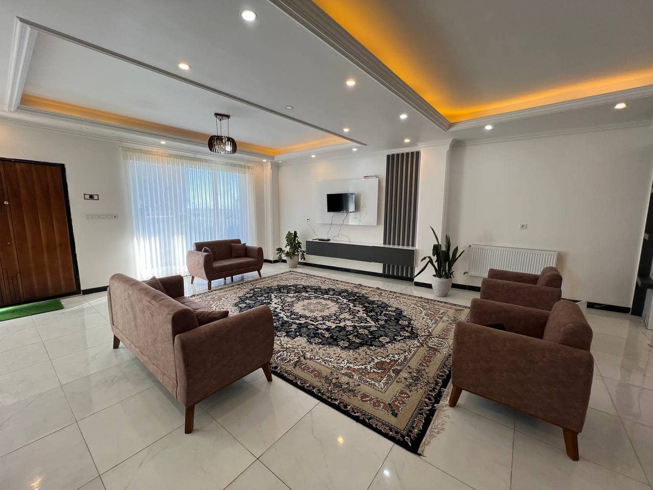 اجاره ویلا دوبلکس ساحلی با استخرسرپوشیده آبگرم در فرح آباد