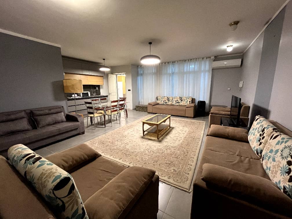 اجاره منزل ویلایی در خیابان اطلسی شیراز