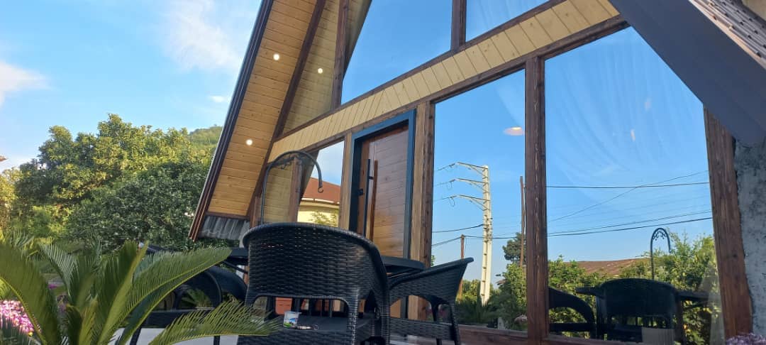 اجاره کلبه سوئیسی در سفید تمشک - رامسر