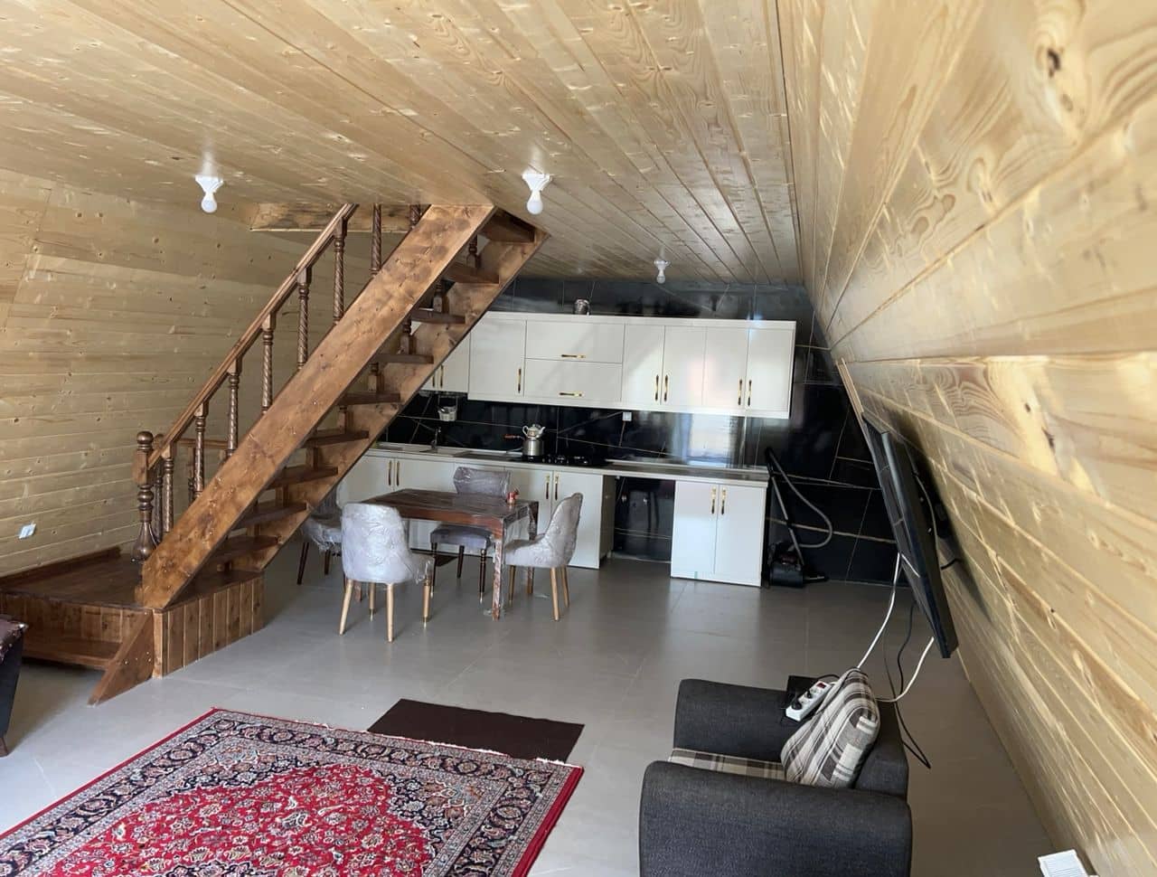 اجاره کلبه سوئدی در روستای گتگسرا نزدیک ساحل گیسوم