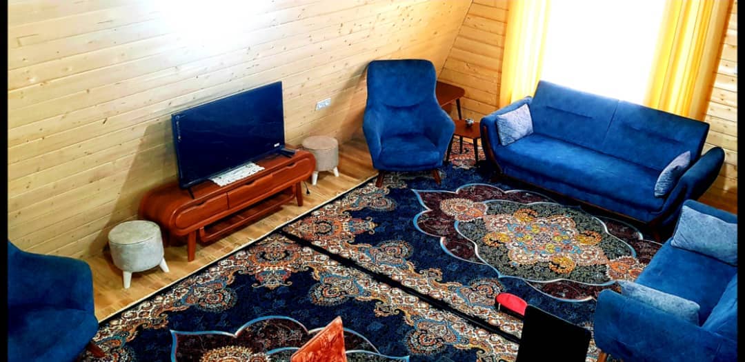 اجاره کلبه چوبی جنگلی در گیجاو