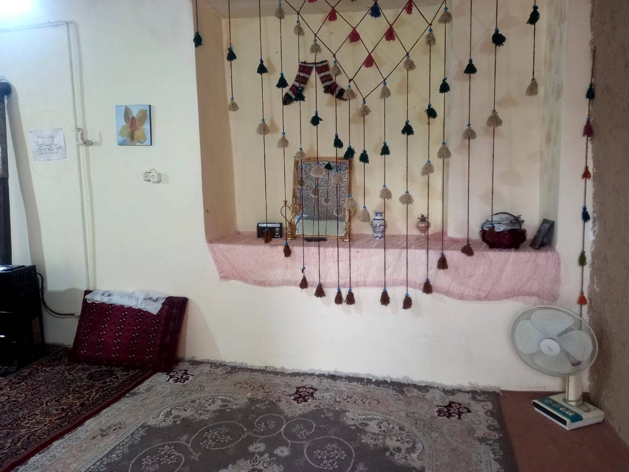 اجاره اتاق سنتی در روستا امزادجرد همدان - اتاق 1