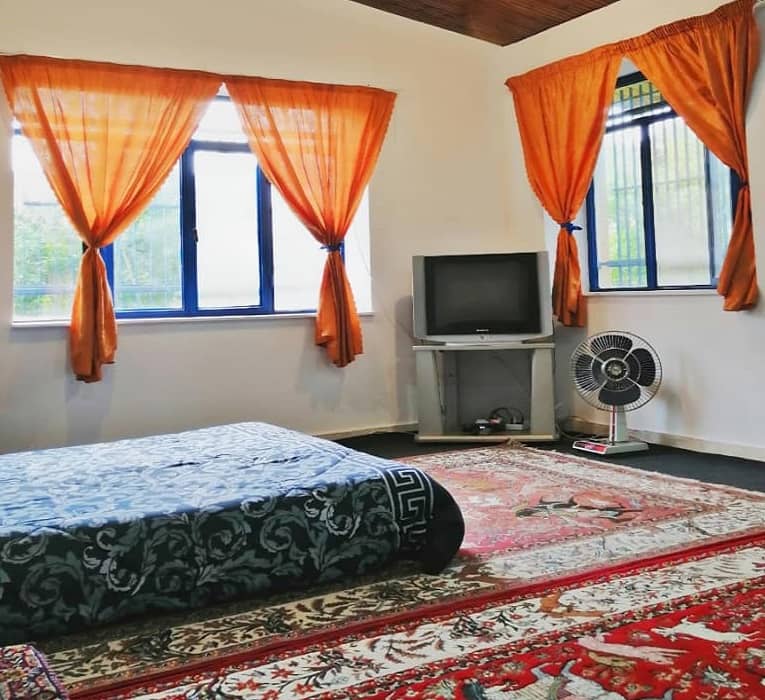 اجاره اتاق بومگردی در روستای میان لات - آقاجان